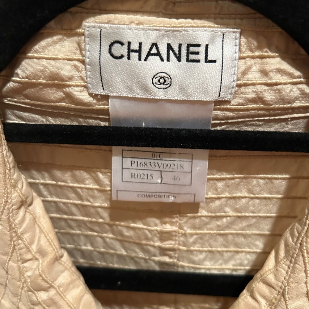 Chanel jacket - Picture 4 of 4